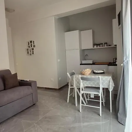 Wanderlust Apartment *