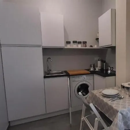 Wanderlust Apartment *